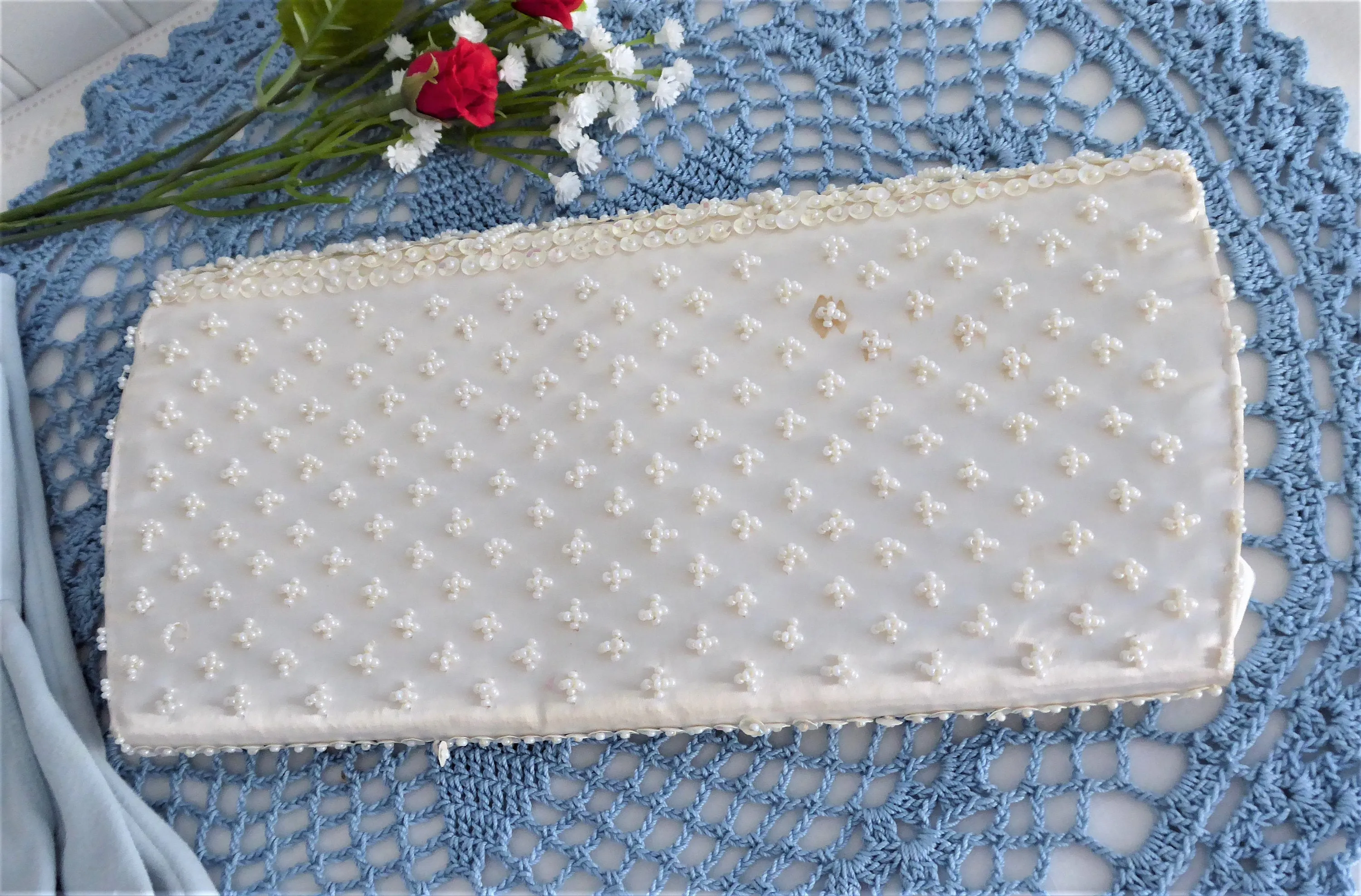 Elegant Pearl Beaded Clutch Purse Retro 1950-1960s Hong Kong Tea Party Hand Made