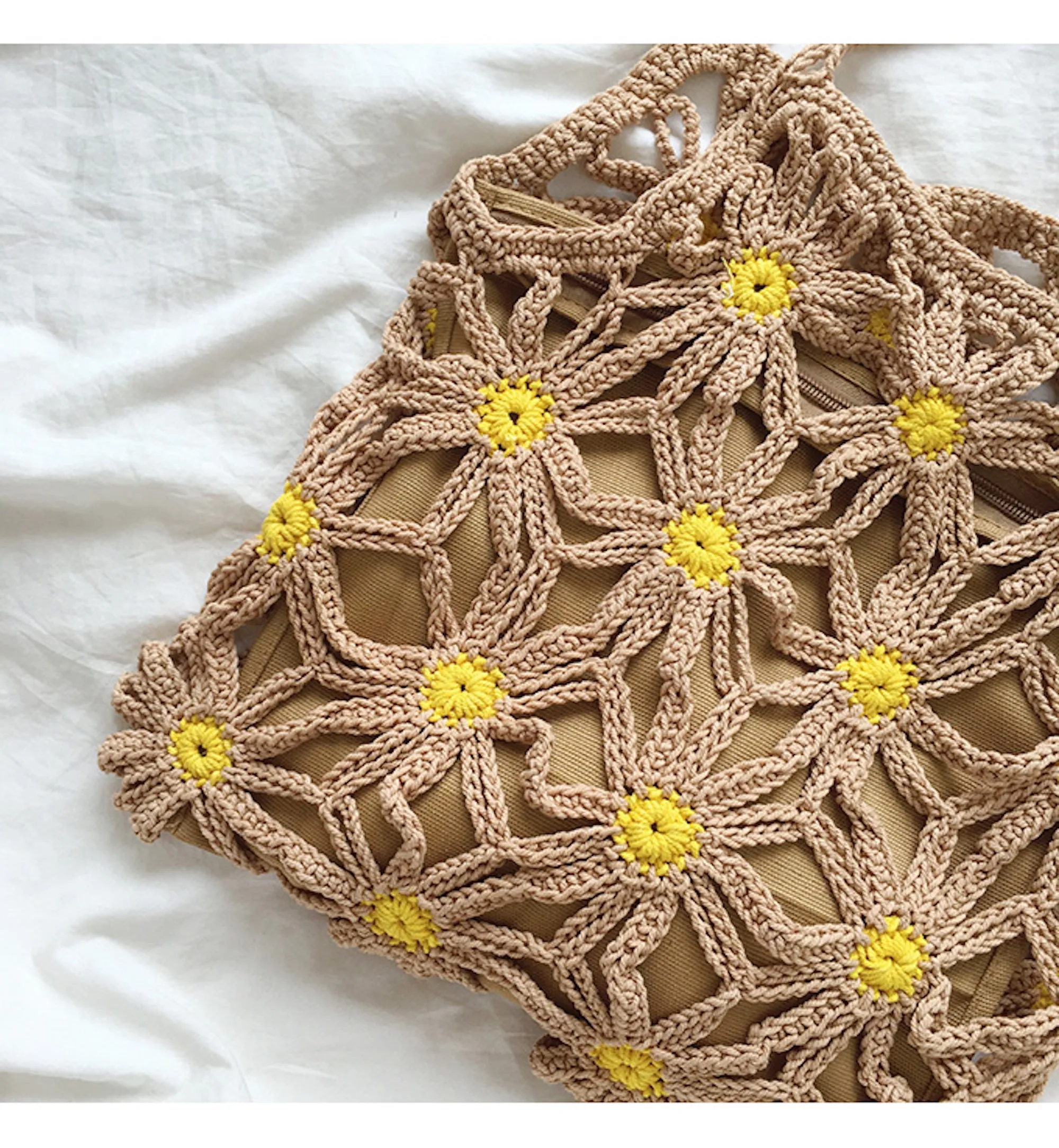 Elena Handbags Retro Daisy Cotton Knitted Shoulder Bag