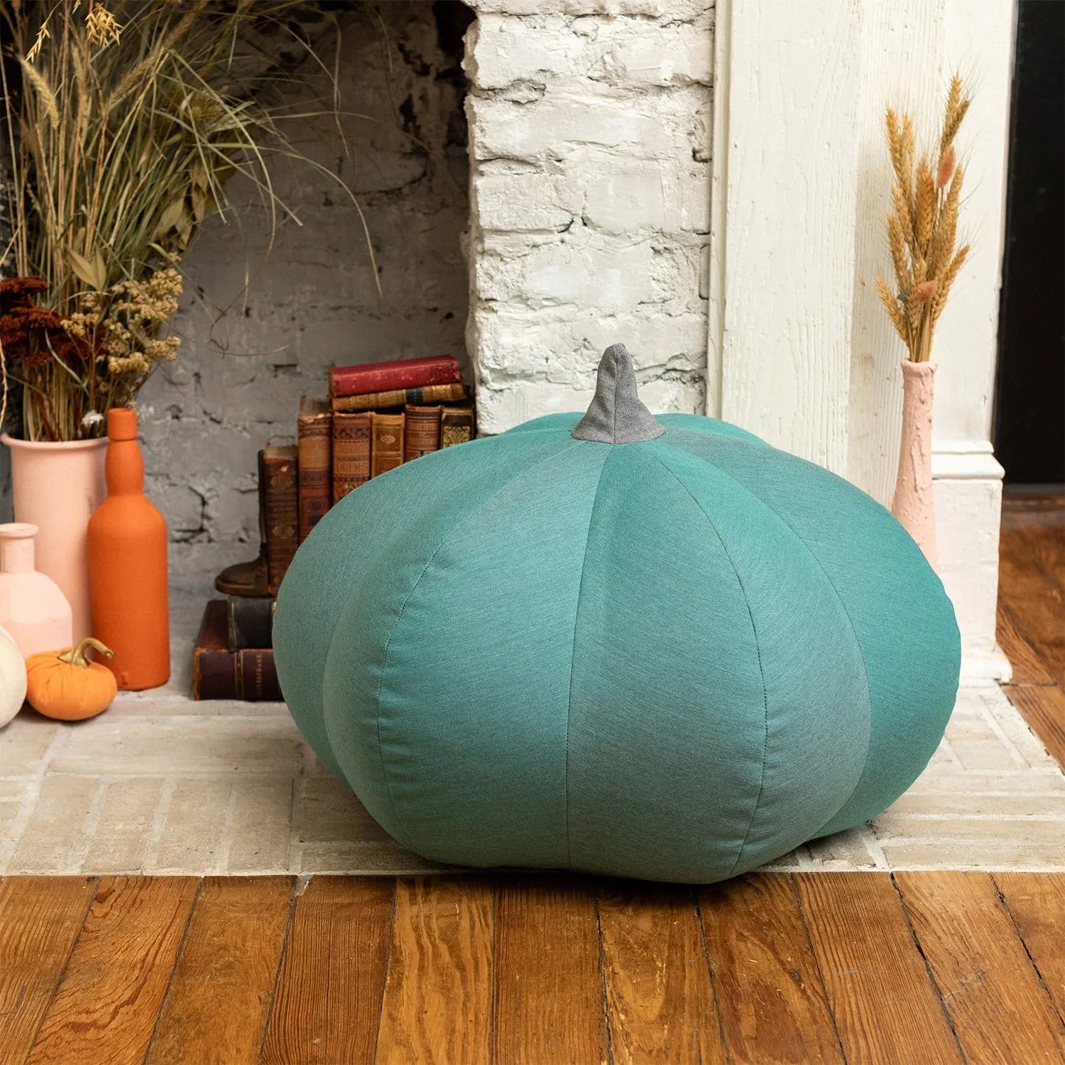 Jaxx Pumpkin Pouf - Luxurious Ottoman for Fall & Halloween Décor