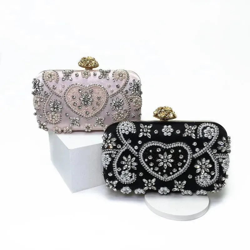 PERMANENTLY Heart Pattern Crystal Evening Clutch Bag