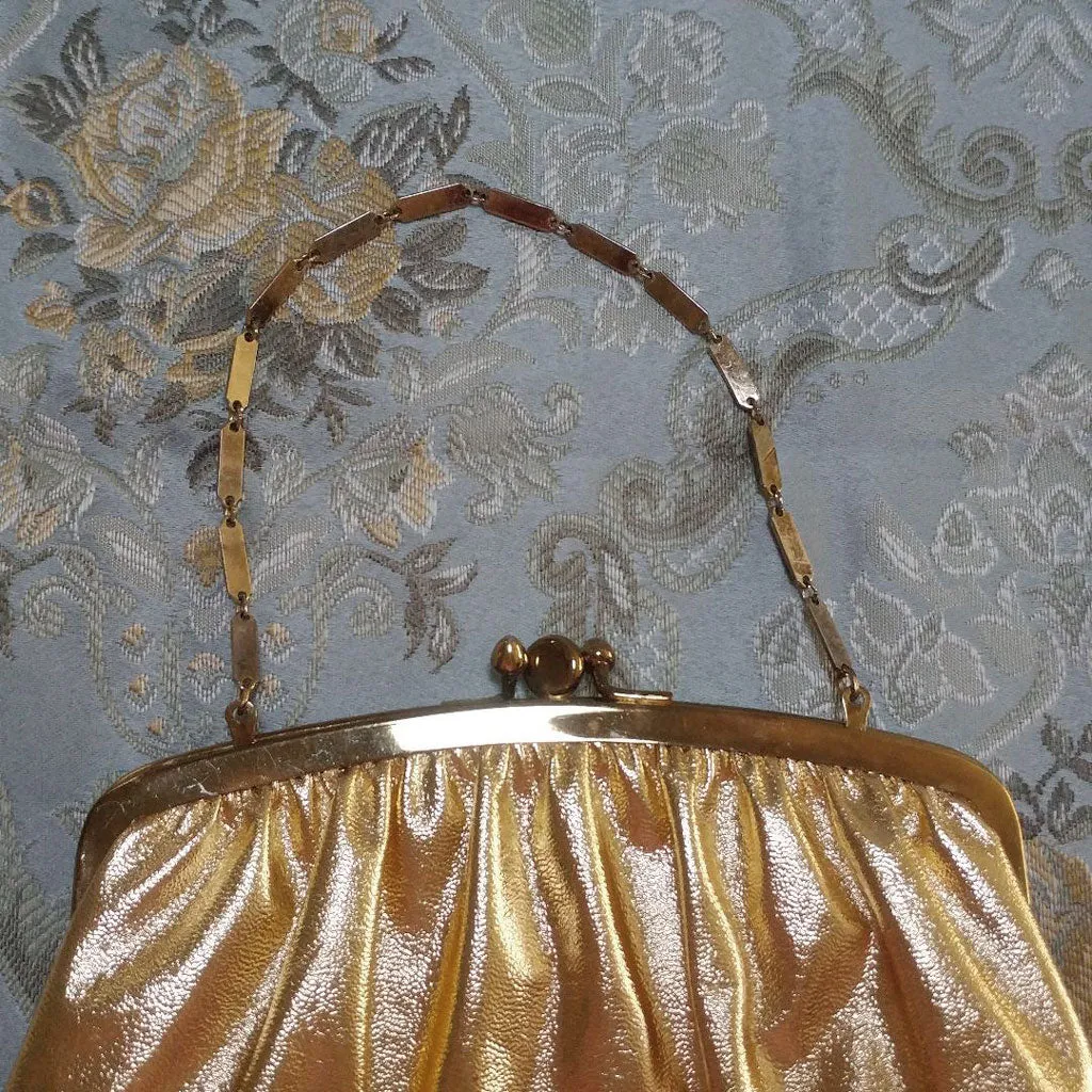 *VINTAGE 1960s H L GOLD EVENING BAG WITH UNIQUE CHAIN HANDLE AND LOVELY SATIN LINING